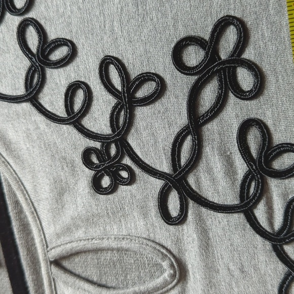 By Design Long Sleeve Blouse With Ribbon Neckline Detailing Size S - Picture 8 of 9